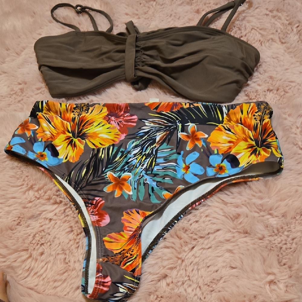 Floral Bikini Set with Tropical Print